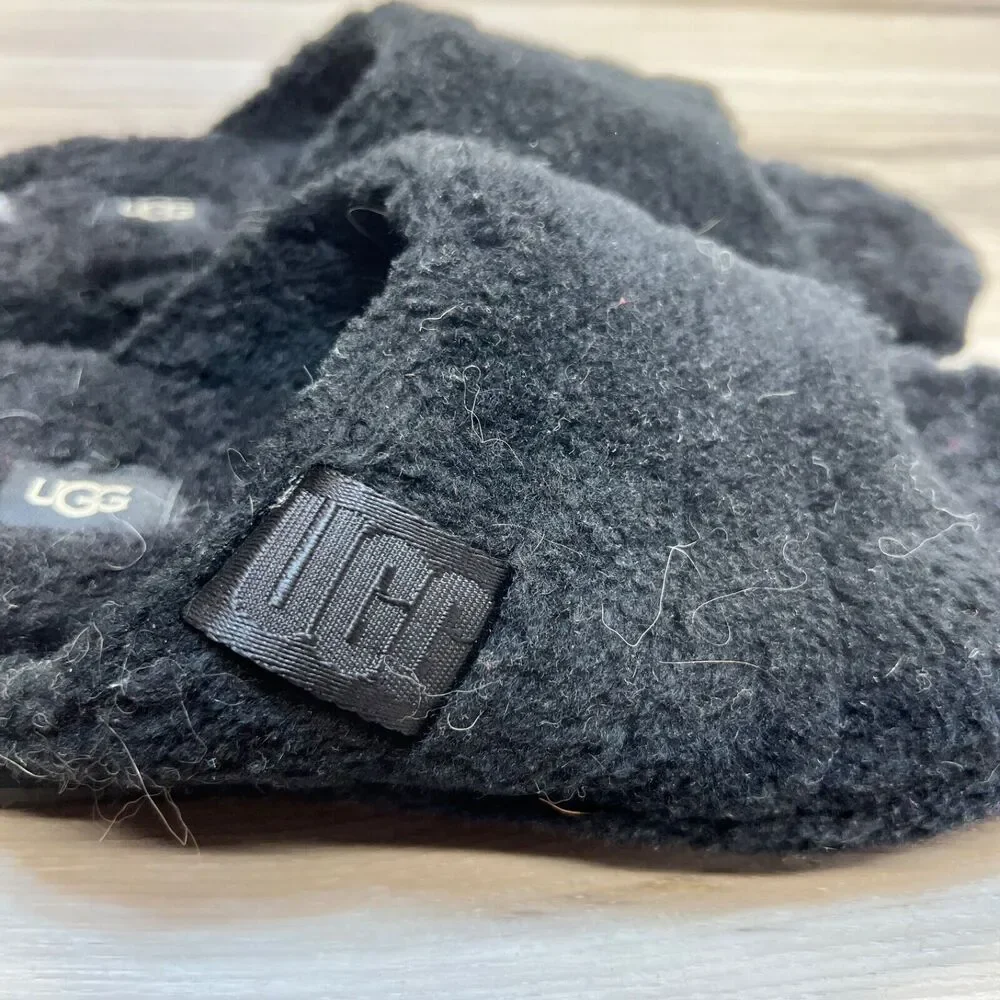 UGG fluff you